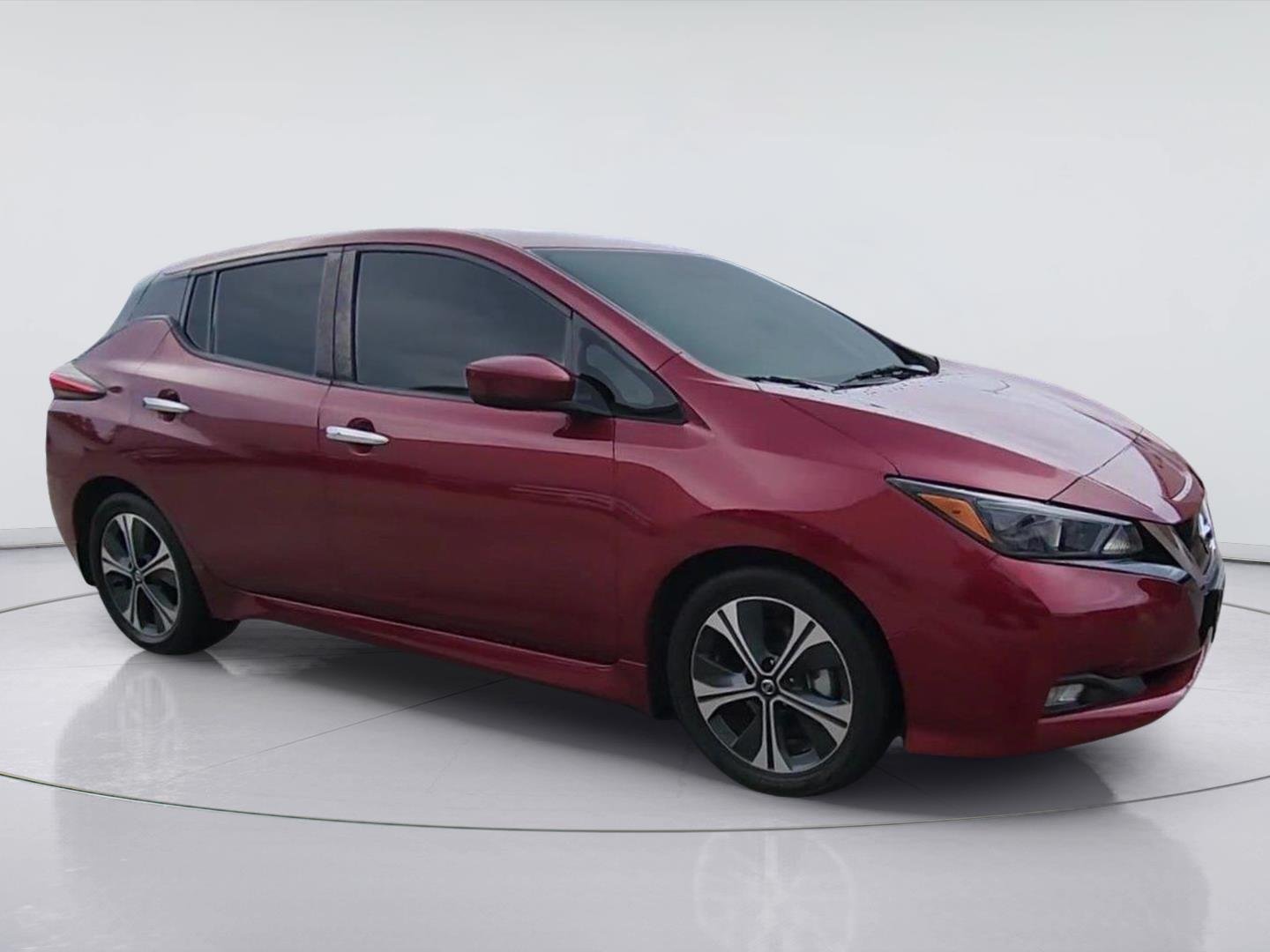Used 2022 Nissan LEAF SV with VIN 1N4AZ1CV2NC556460 for sale in Houston, TX
