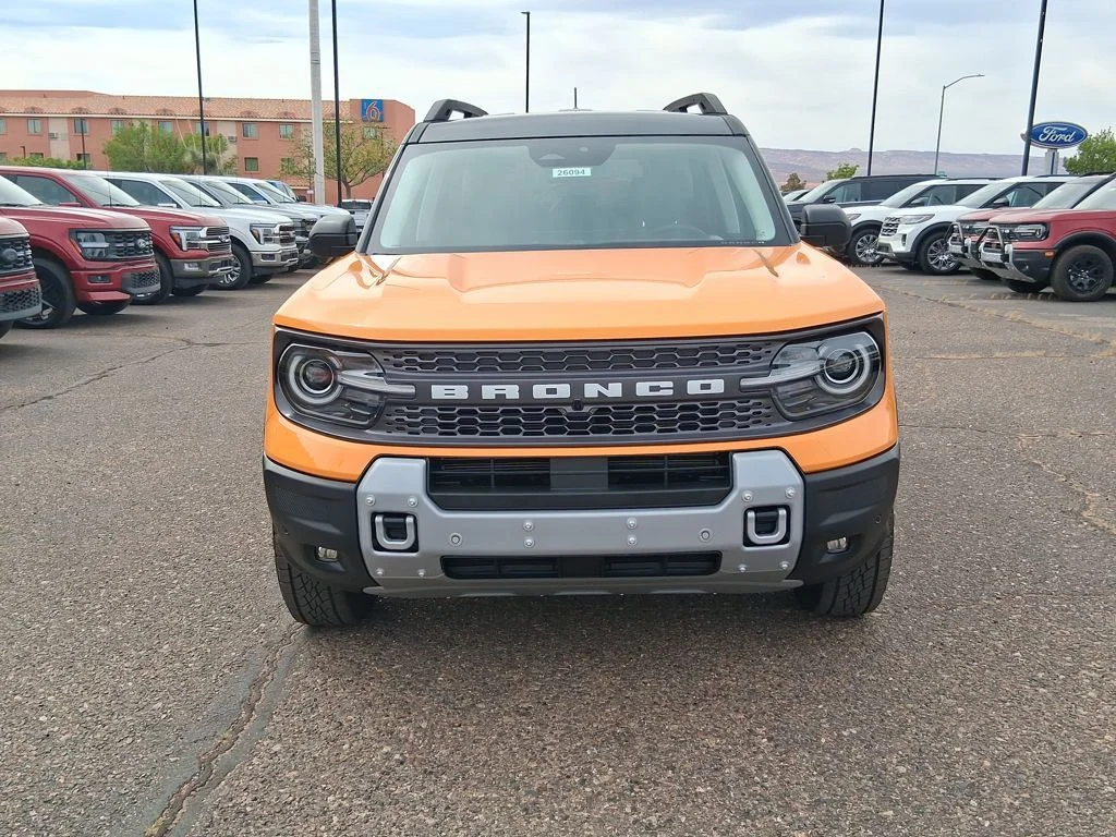 New 2026 Orange Fury Metallic Tri-Coat Ford Badlands® image 8