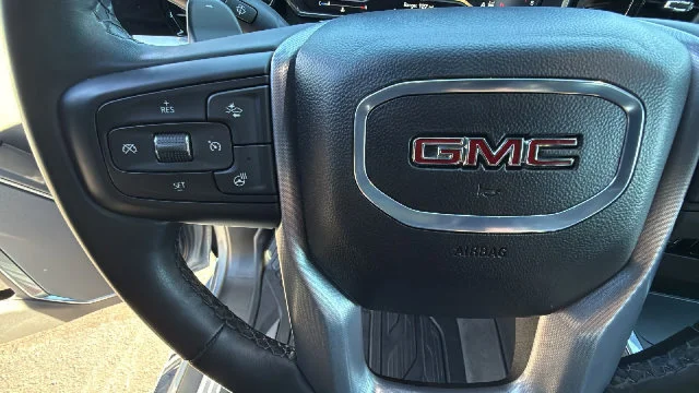 2025 GMC Sierra 1500 SLT - Photo 19