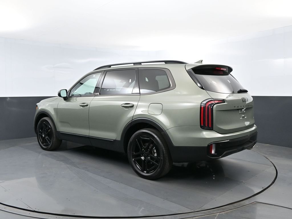Certified Used 2025 Green Kia EX X-Line image 27