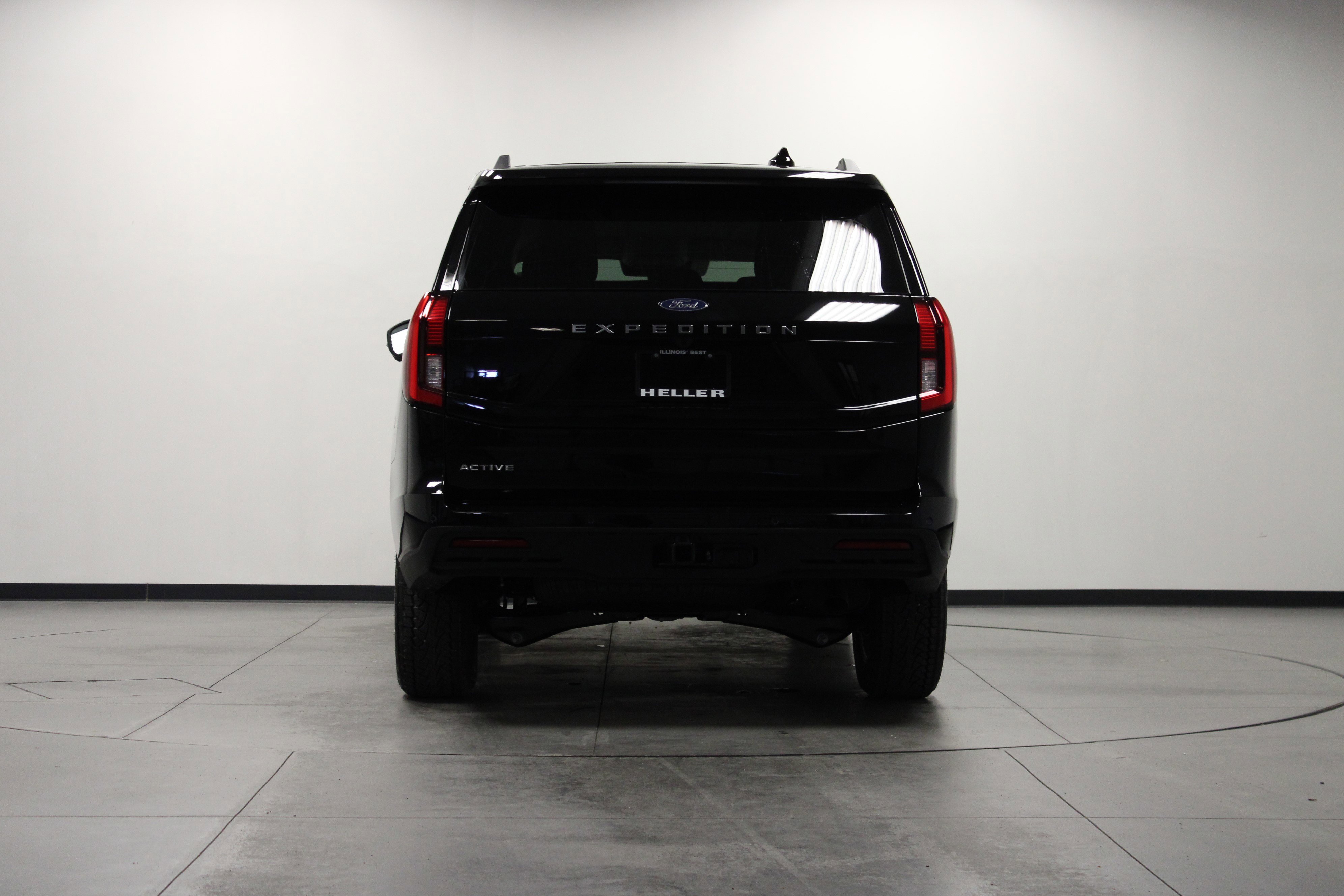New 2026 Agate Black Metallic Ford Active image 5
