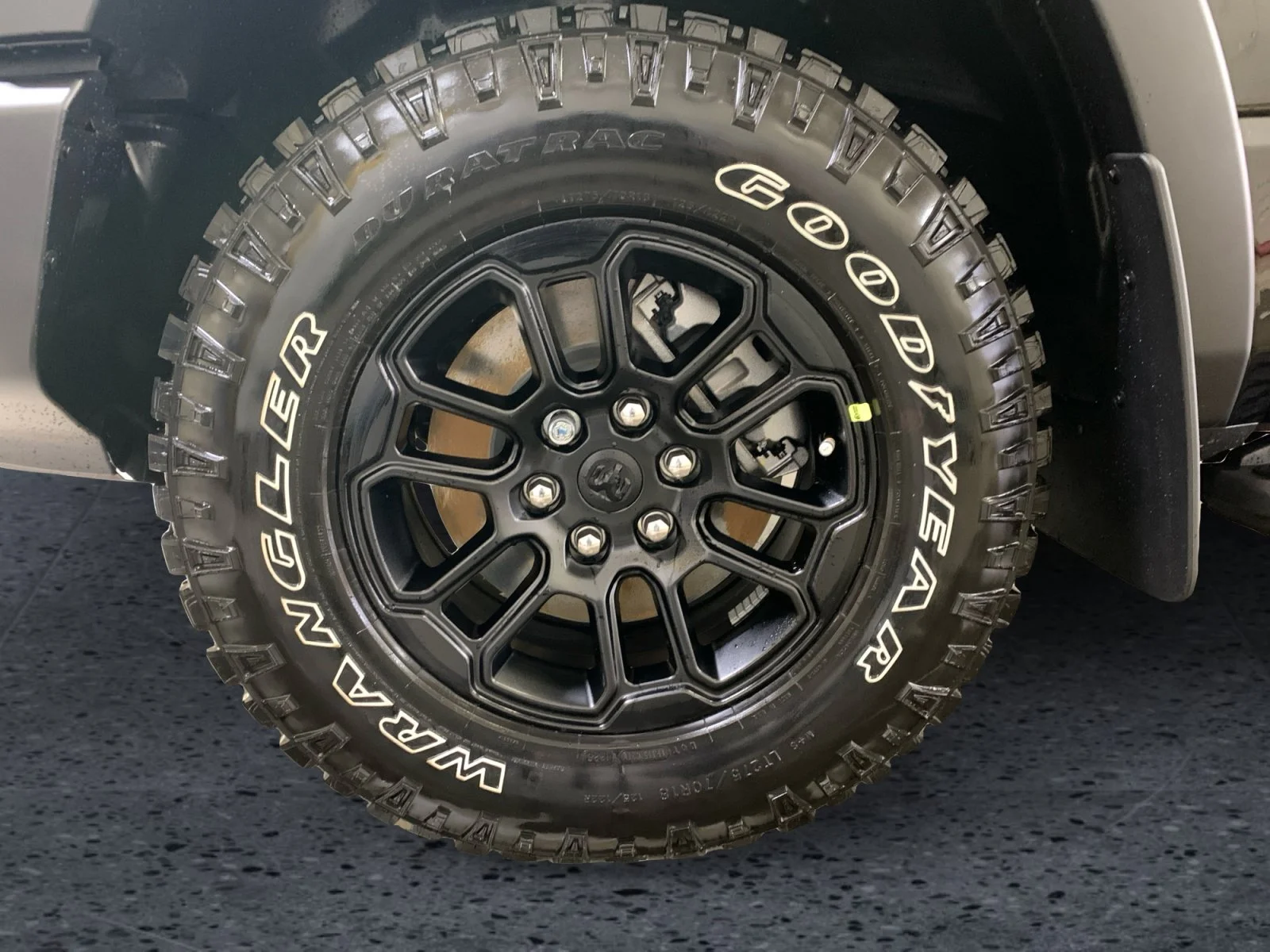 New 2026 Diamond Black Crystal Pearl Ram Rebel image 9
