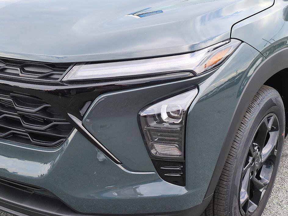 New 2026 Cypress Gray Chevrolet LT image 9
