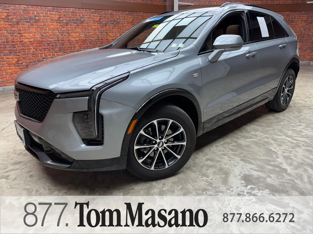 2024 Cadillac XT4 Sport's photo