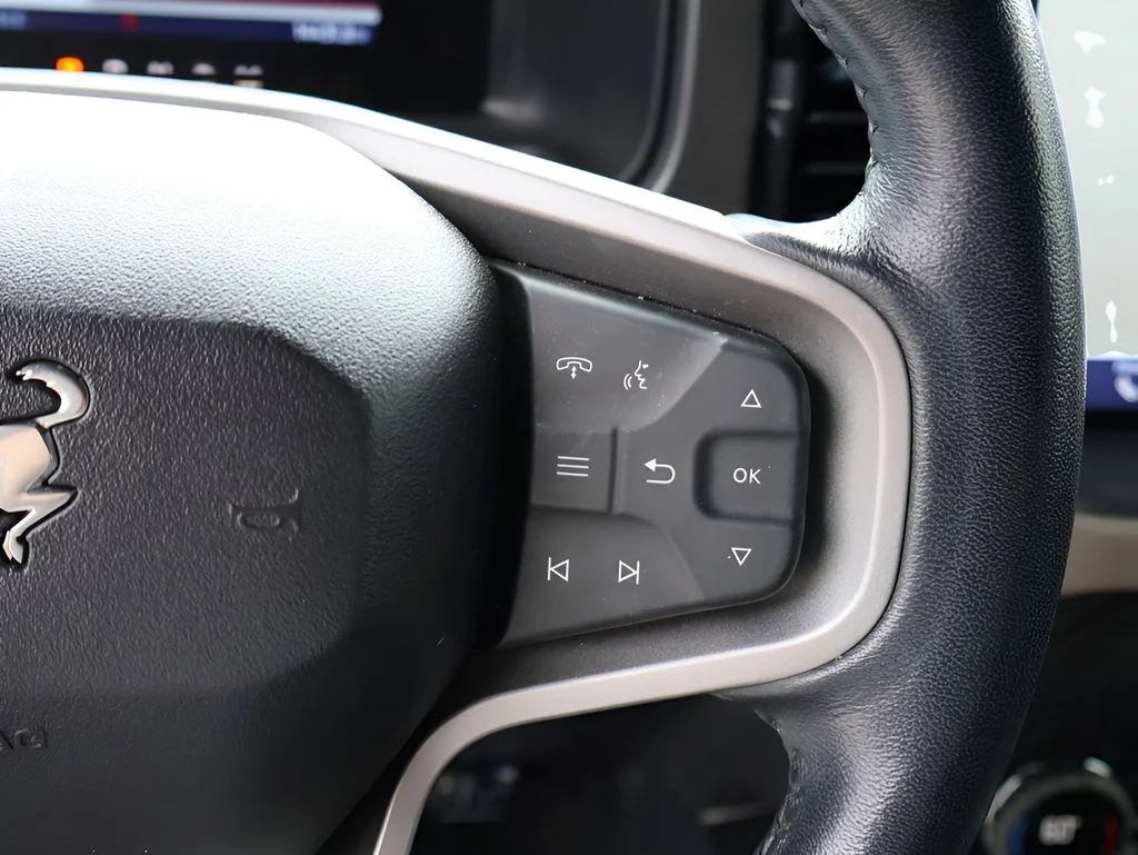 Used 2024 Carbonized Gray Metallic Ford Wildtrak image 33