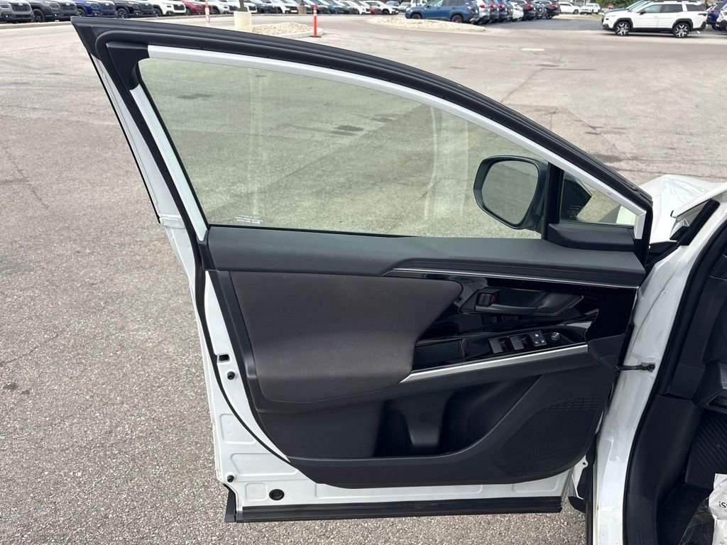 Certified Used 2023 White Subaru Premium image 16