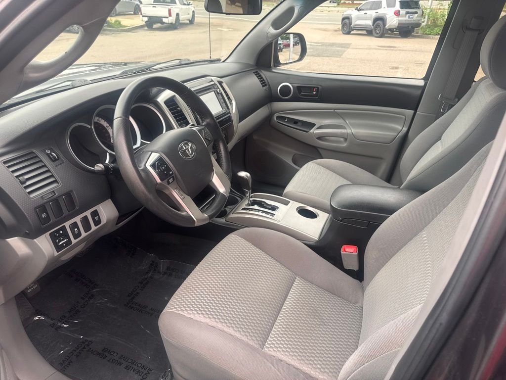 Used 2015 Gray Toyota Base image 10