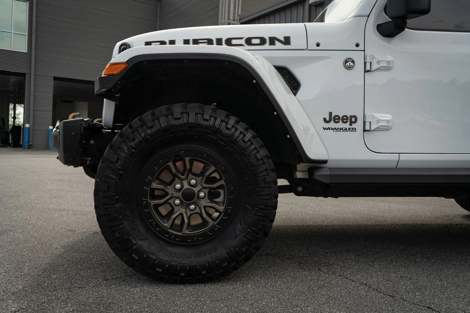 Used 2022 White Jeep Unlimited Rubicon 392 image 12