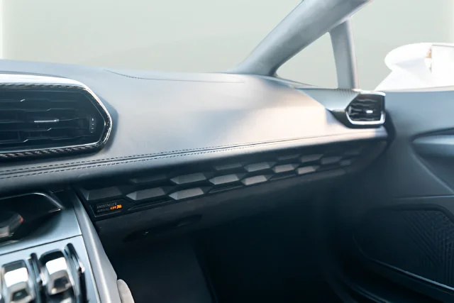 Used 2016  Lamborghini  image 44