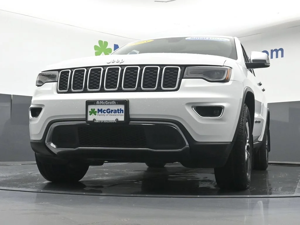 Used 2018 White Jeep Limited image 7