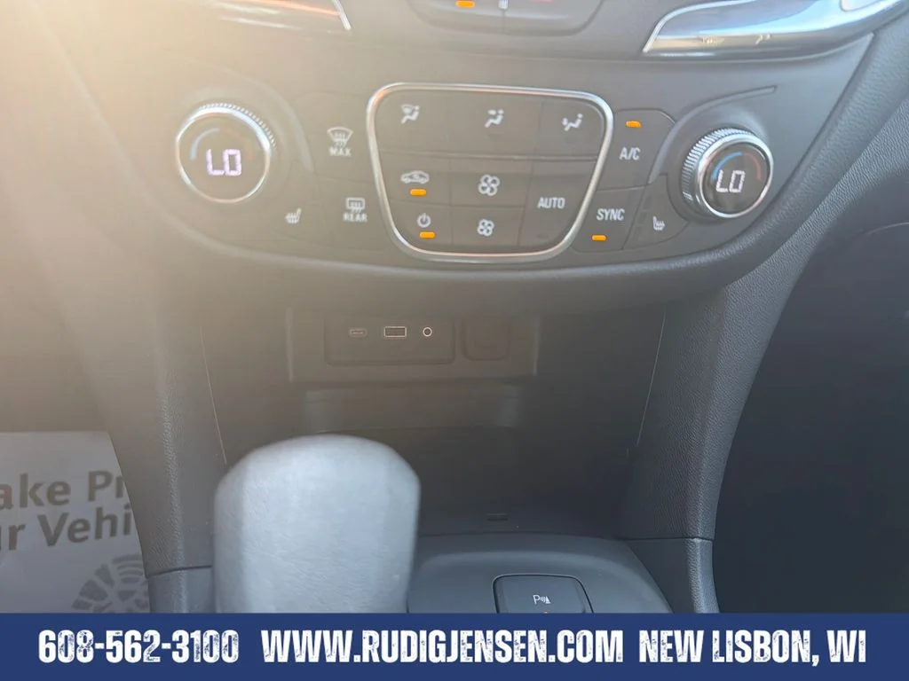 Used 2024 White Chevrolet LT image 17