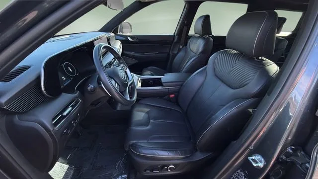 Used 2024 Gray Hyundai Calligraphy image 18