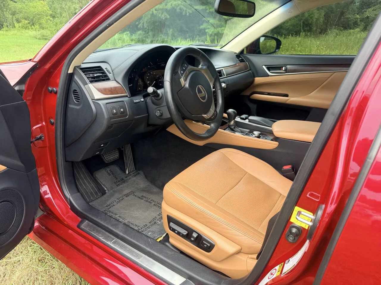 Used 2015 Red Lexus Base AWD 4dr Sedan image 13