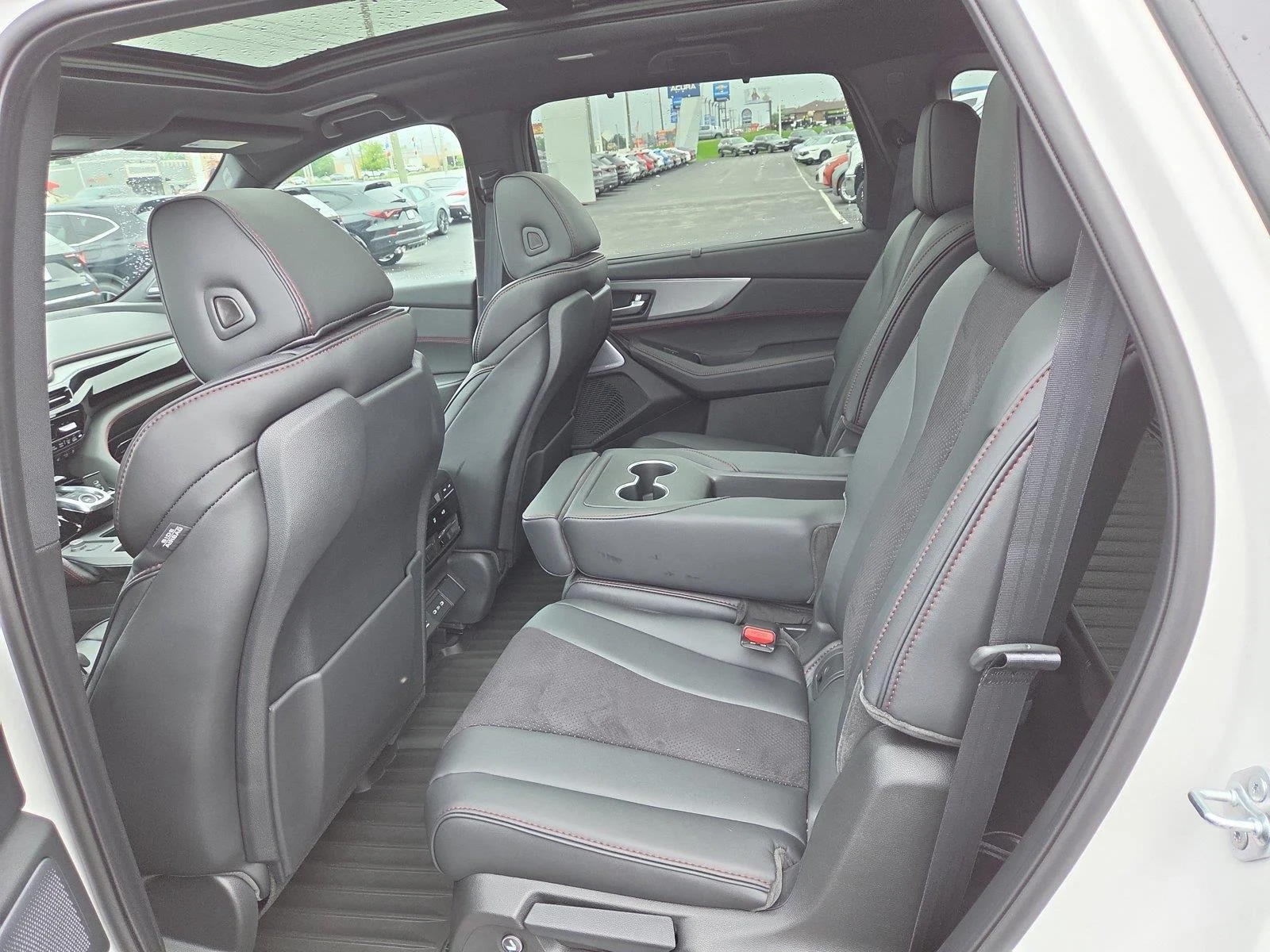 New 2026 Platinum White Pearl Acura w/A-Spec Package image 23