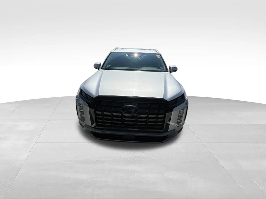 Used 2024 Silver Hyundai SEL image 38