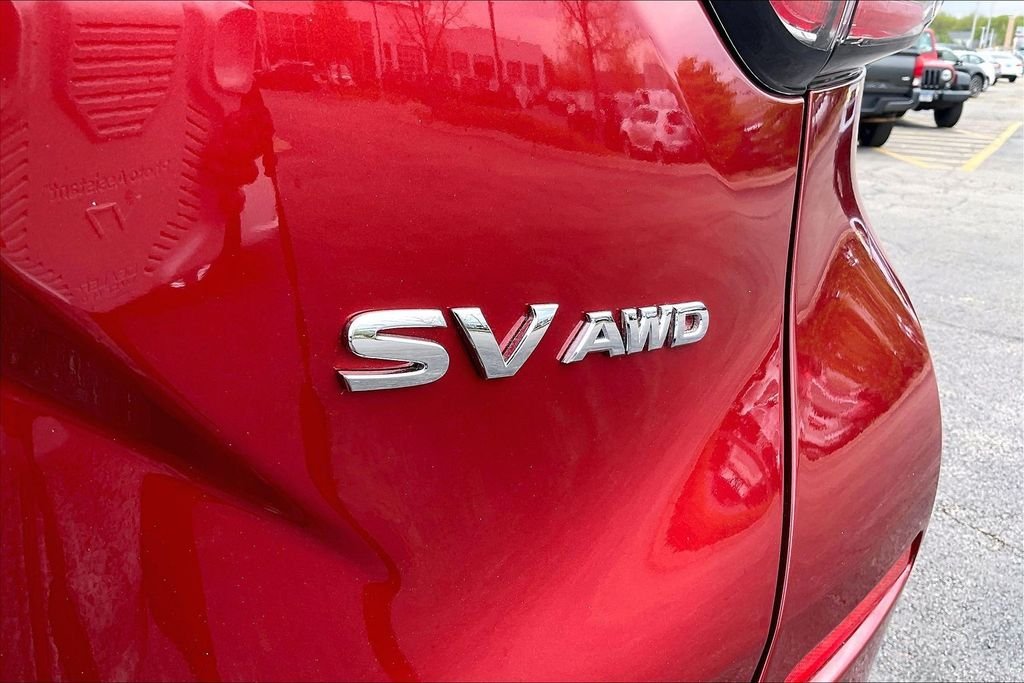 Used 2017 Red Nissan SV image 9