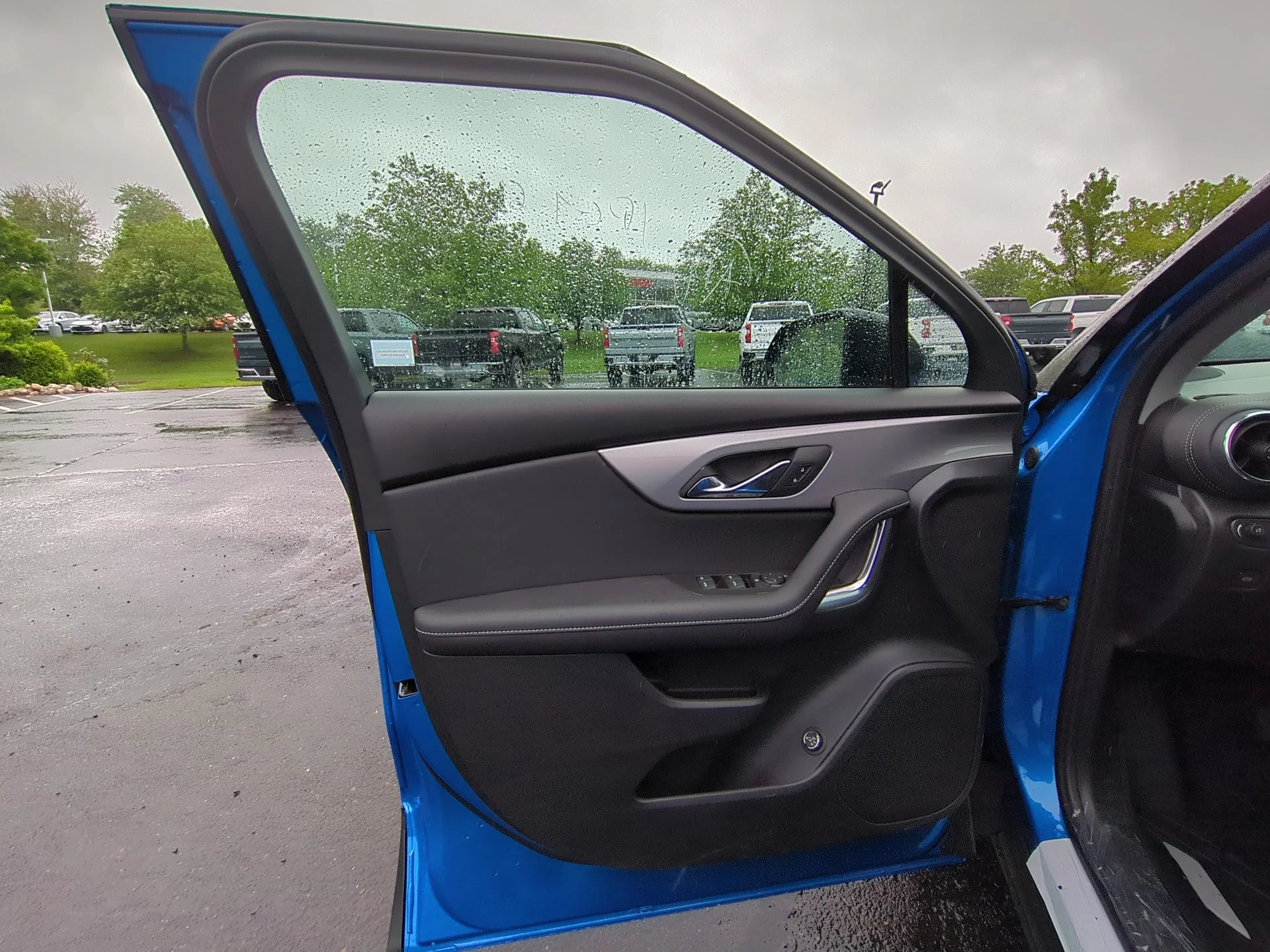 2025 Chevrolet Blazer 2LT - Photo 39