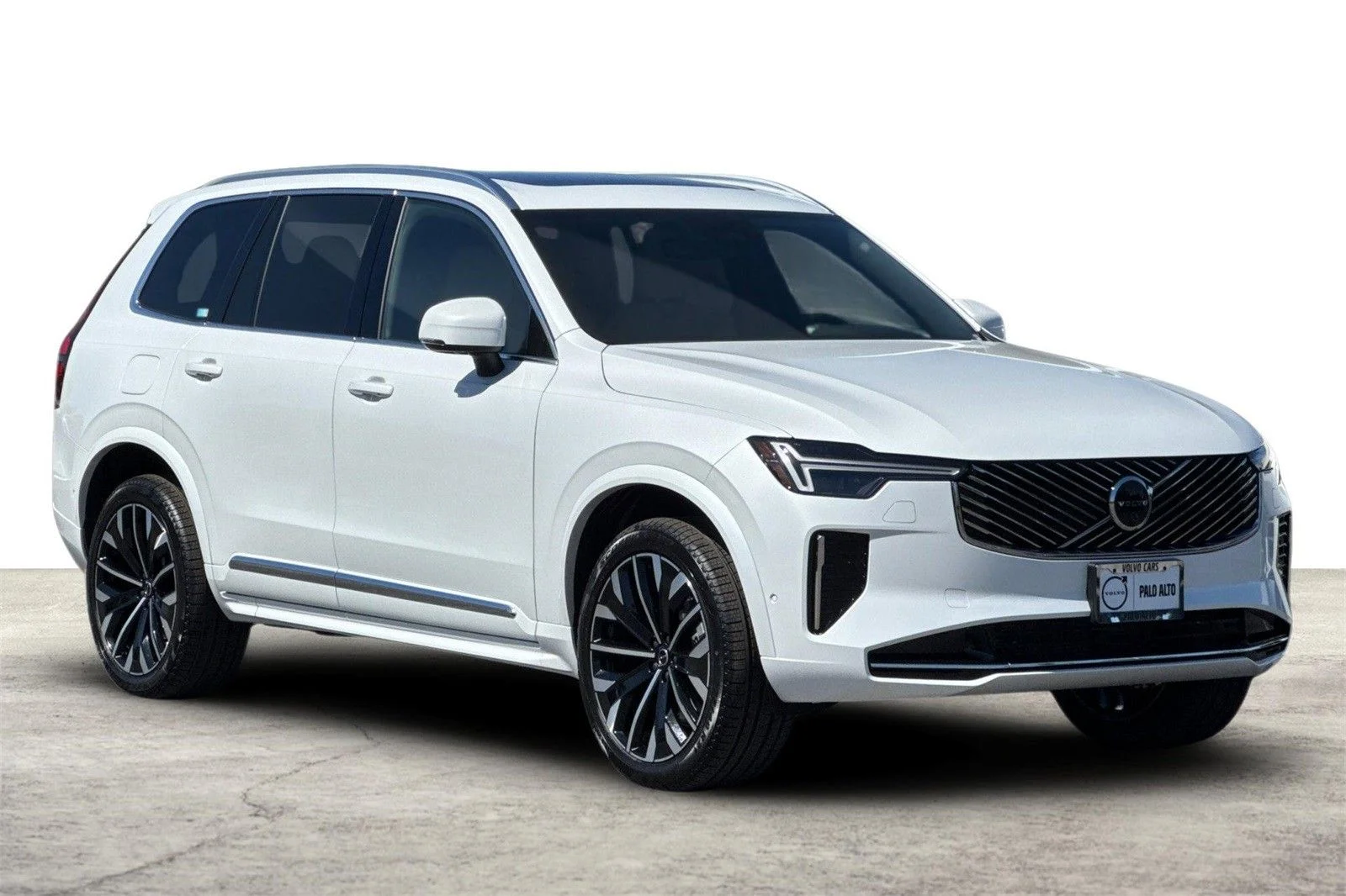2026 Volvo XC90 Plus - Photo 9