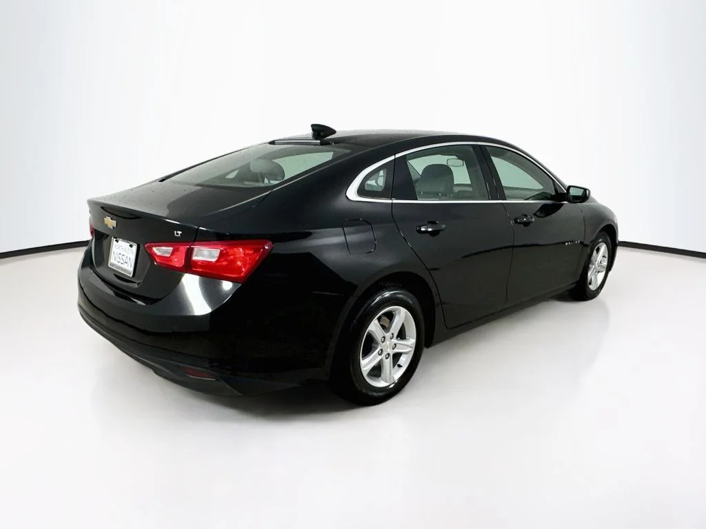 Used 2024 Black Chevrolet LT image 7