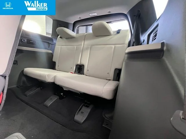 Used 2026 Gray Hyundai SEL image 38