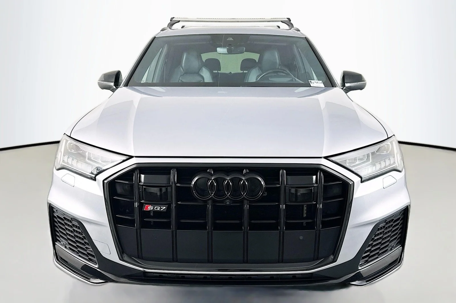 Used 2020 Florett Silver Metallic Audi Prestige image 2