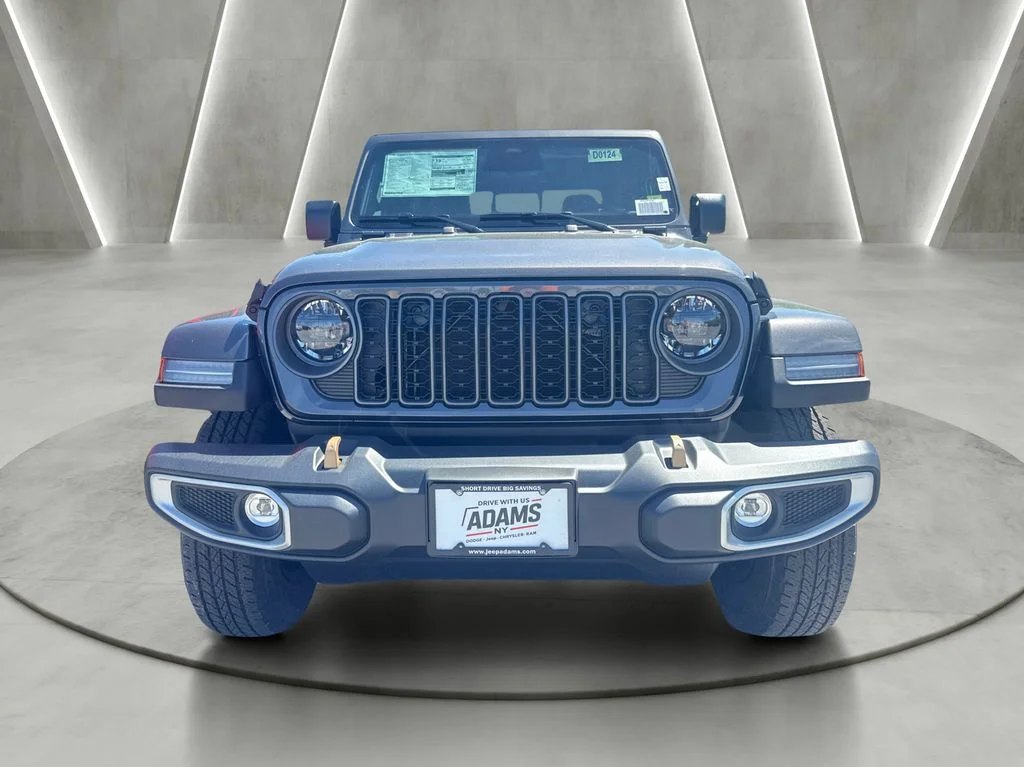 New 2026 Granite Crystal Metallic Clear-Coat Exterior Paint Jeep 85th Anniversary Edition image 2