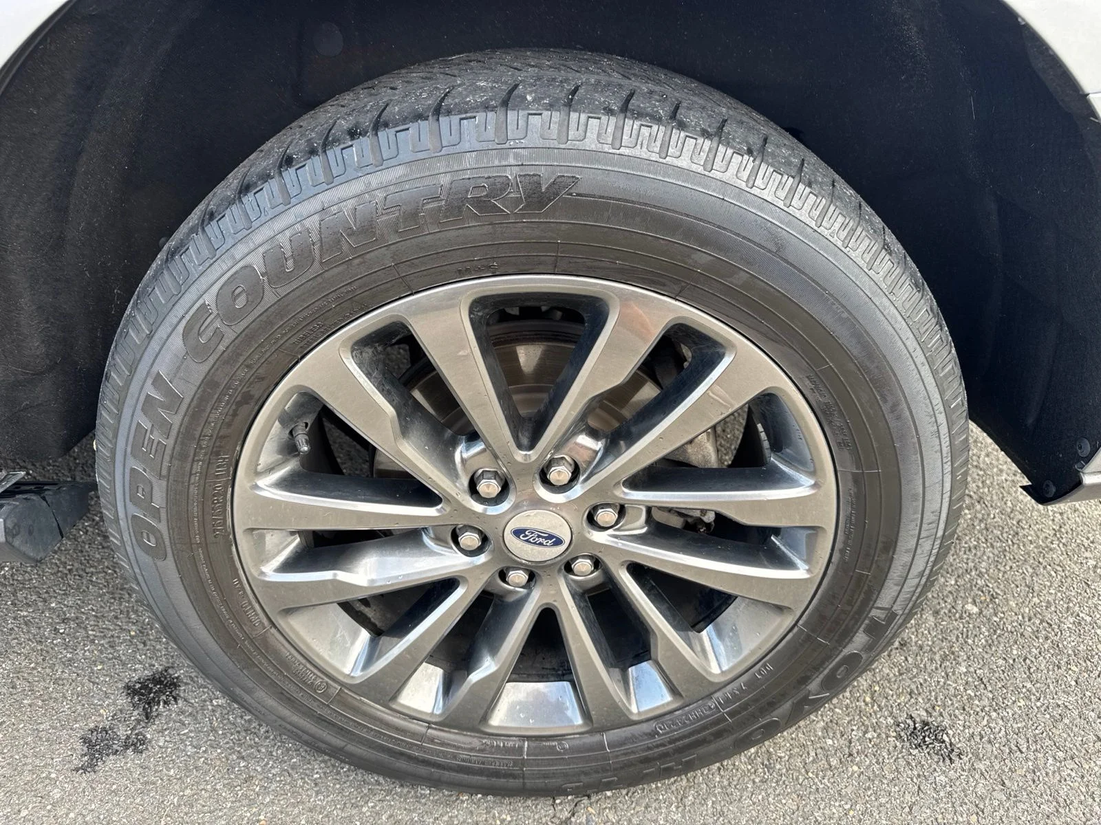Used 2021 Silver Ford Limited image 26
