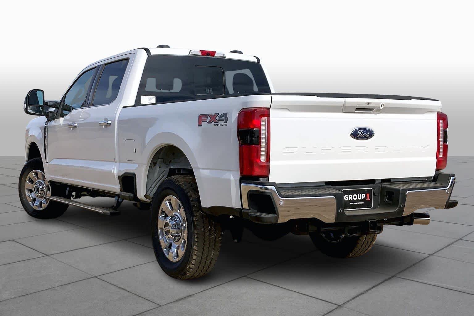 New 2026 Star White Metallic Tri-Coat Ford F-250® Lariat® image 12