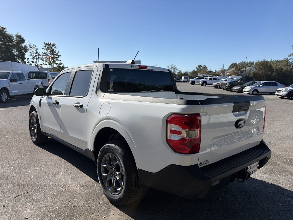 New 2026 Oxford White Ford XLT image 5