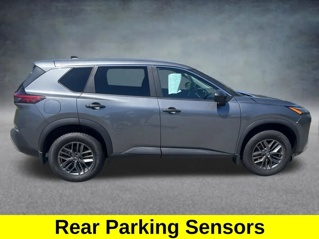 Used 2023 Gray Nissan S image 7