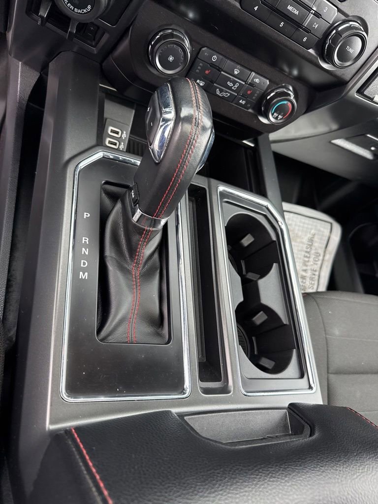 Used 2019 Velocity Blue Ford XL image 19