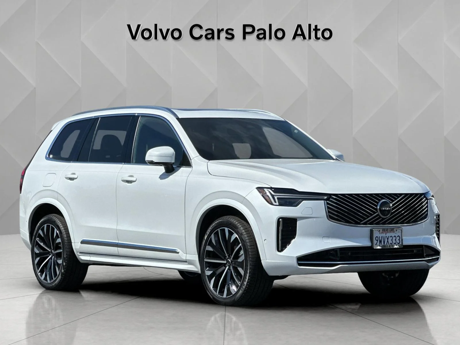 2026 Volvo XC90 Plus - Photo 11