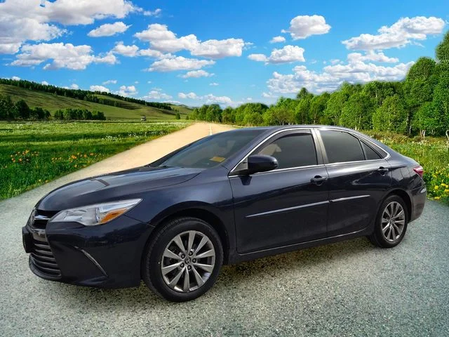 Certified Used 2017 Blue Toyota XLE image 3