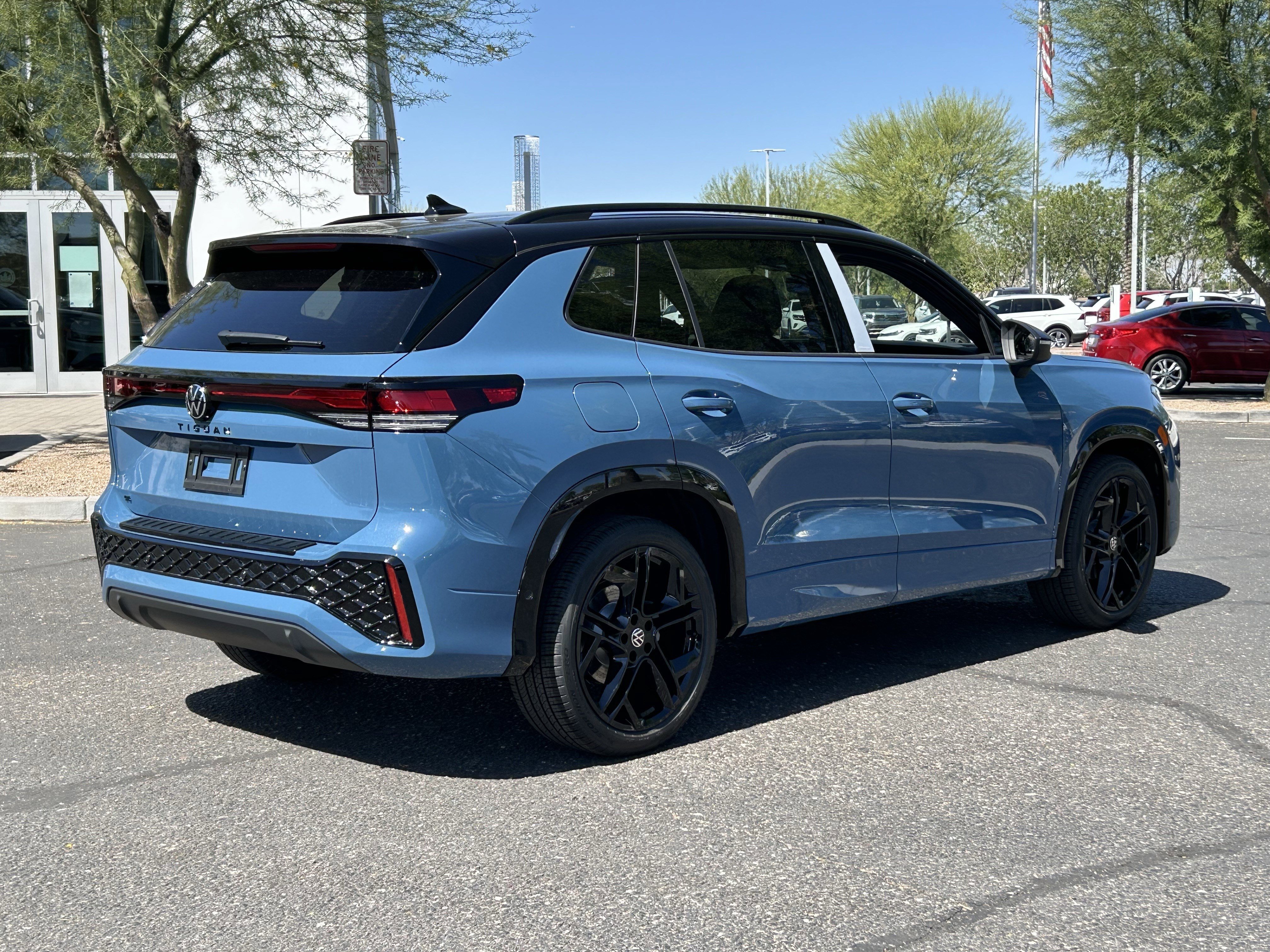 New 2026 Monterey Blue w/Deep Black Roof Volkswagen SE R-Line Black image 3