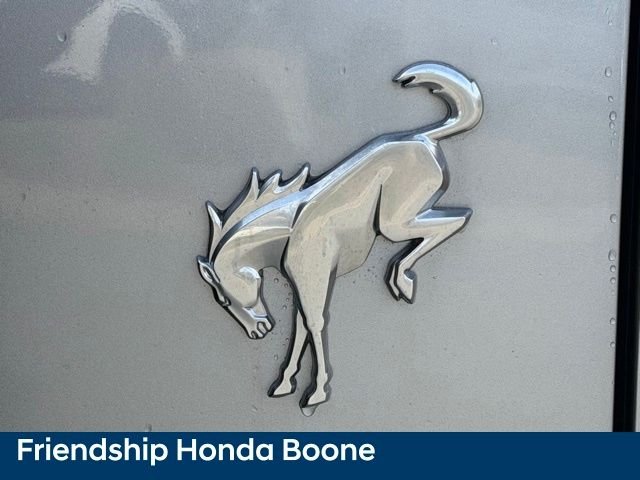 Used 2022 Silver Ford Outer Banks image 12