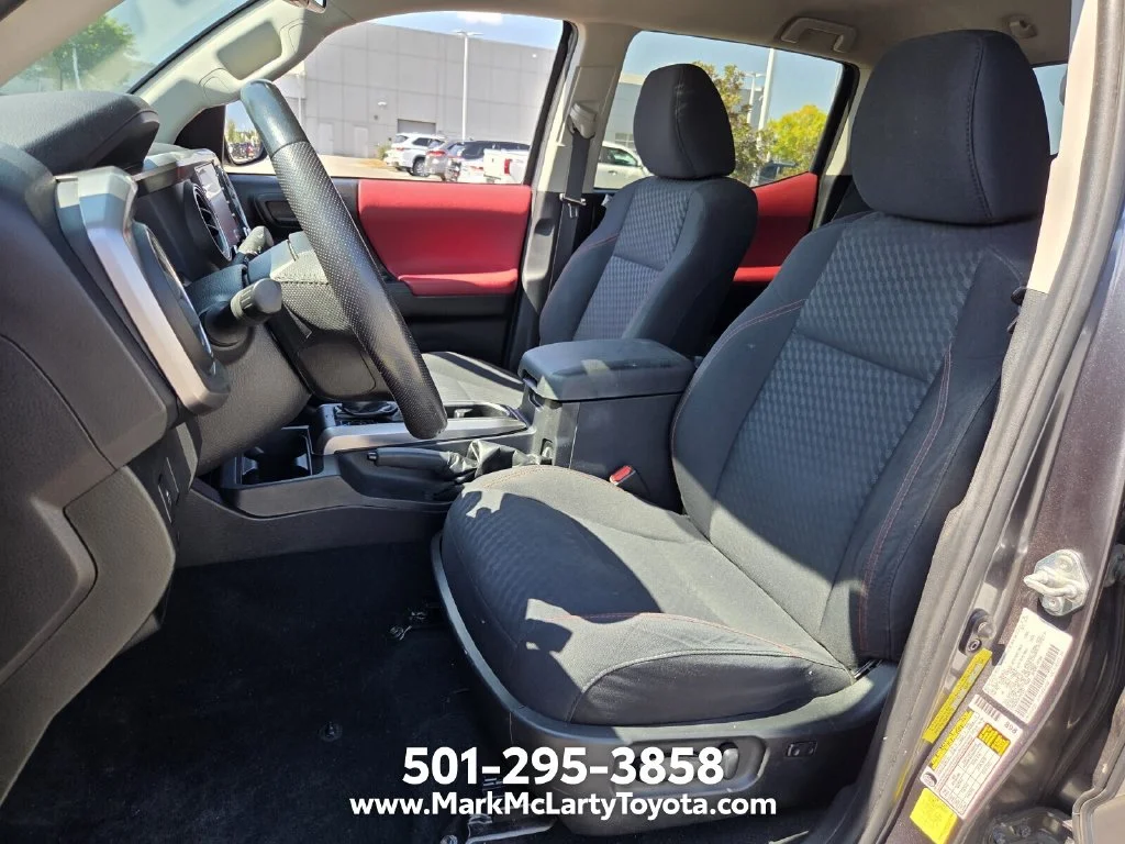 Used 2022 Gray Toyota SR5 image 9