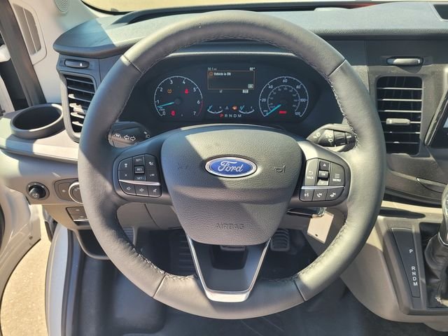 New 2025 Oxford White Ford Cutaway image 9
