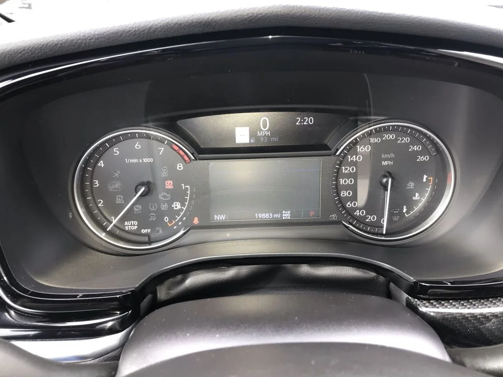 Used 2023 Black Cadillac Sport image 15