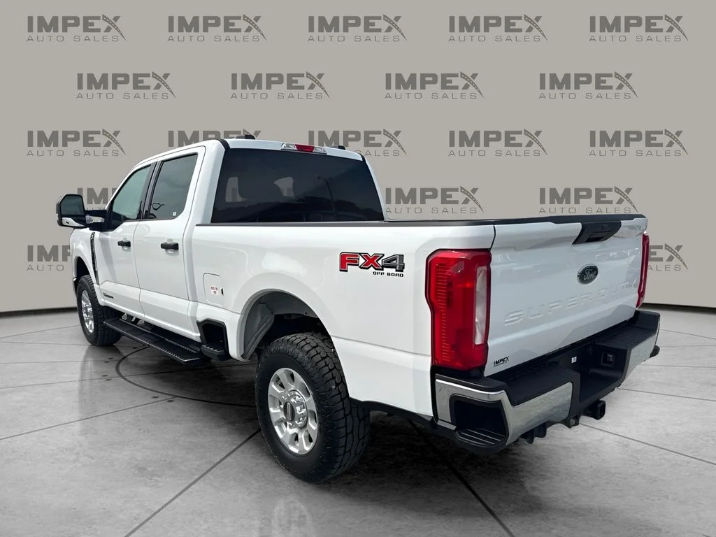 Used 2024 White Ford XLT image 2