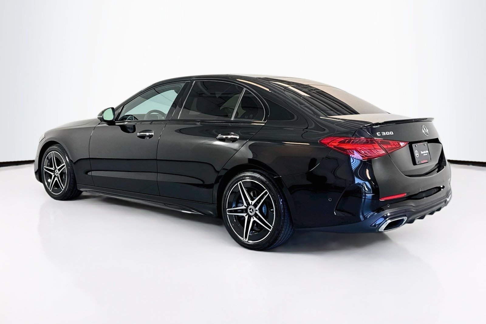 Used 2023 Obsidian Black Metallic Mercedes-Benz C 300 image 7