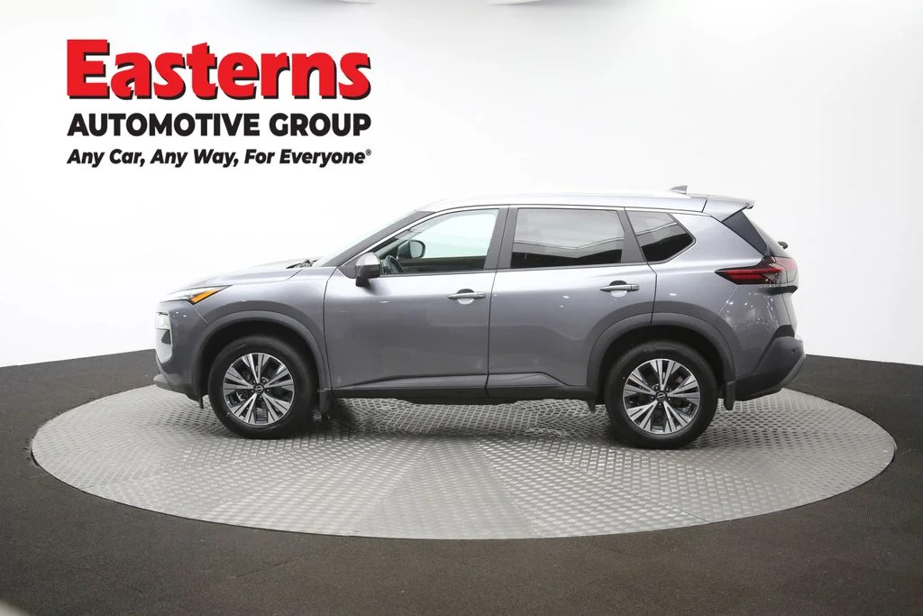 Used 2023 Gray Nissan SV image 61