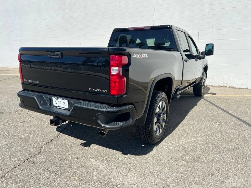 Used 2024 Black Chevrolet Custom image 6
