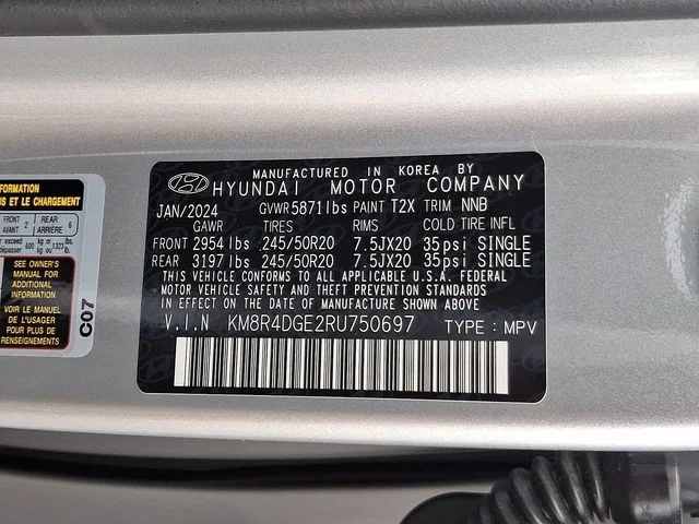 Used 2024 Silver Hyundai SEL image 27