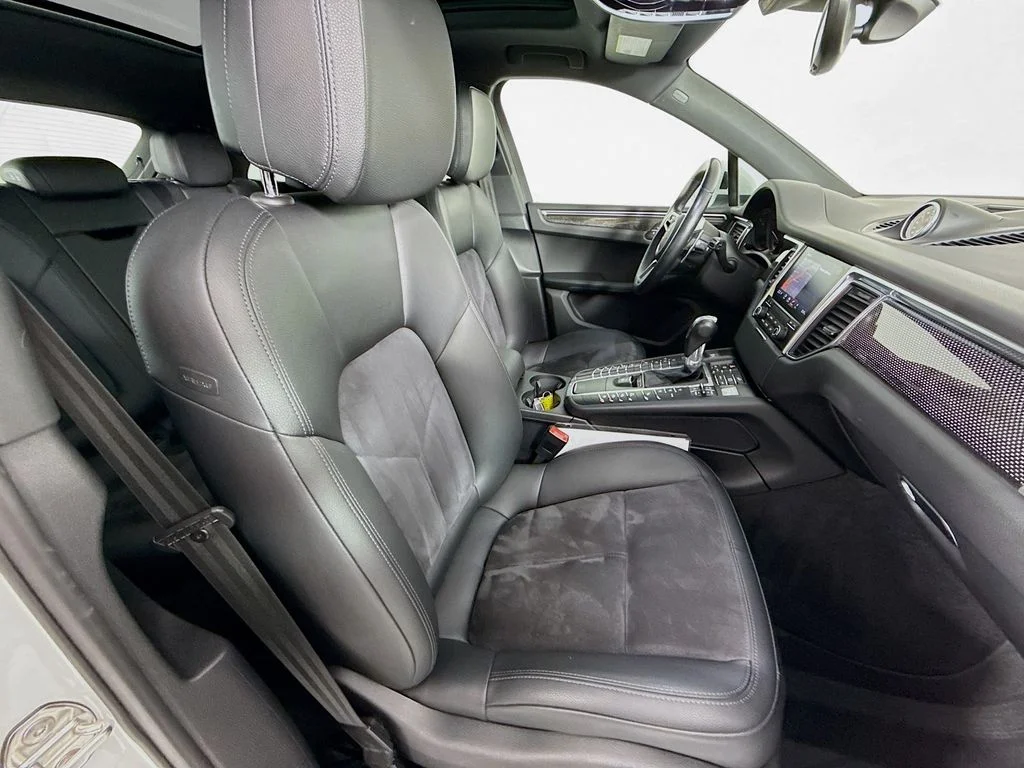 Certified Used 2018 White Porsche Sport Edition image 29