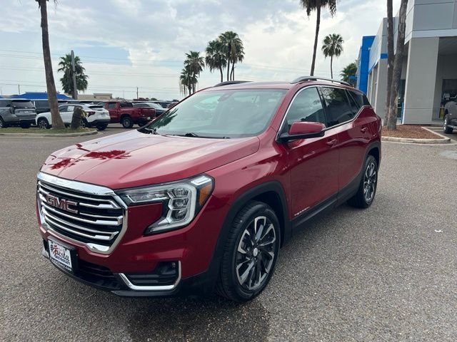 Used 2023 Red GMC SLT image 3