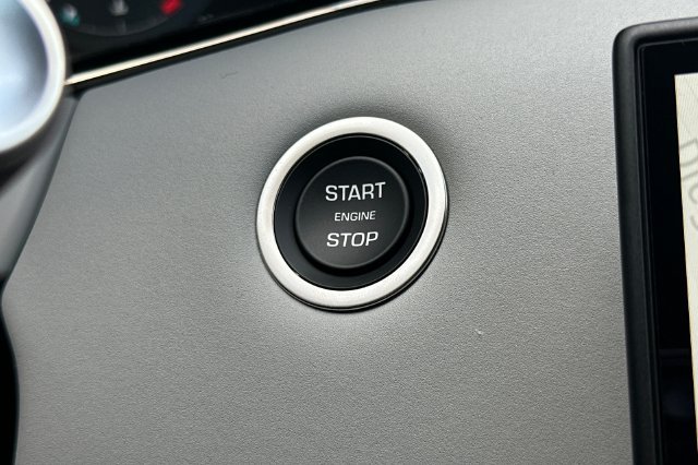 New 2026 Tribeca Blue Land Rover Hoxton Edition image 21