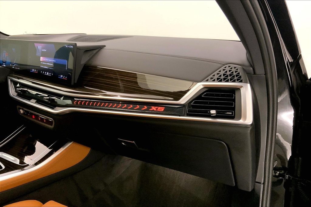 Used 2026 Black Sapphire Metallic BMW  image 23