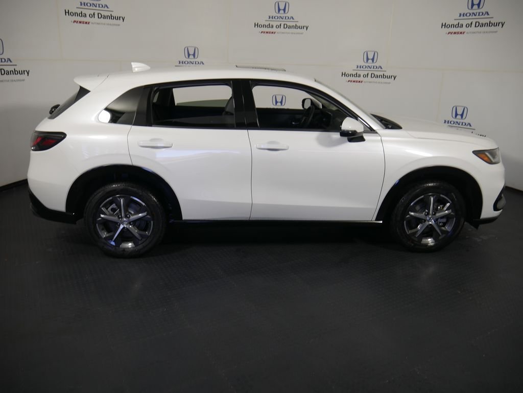 New 2027 Platinum White Pearl Honda EX-L image 3
