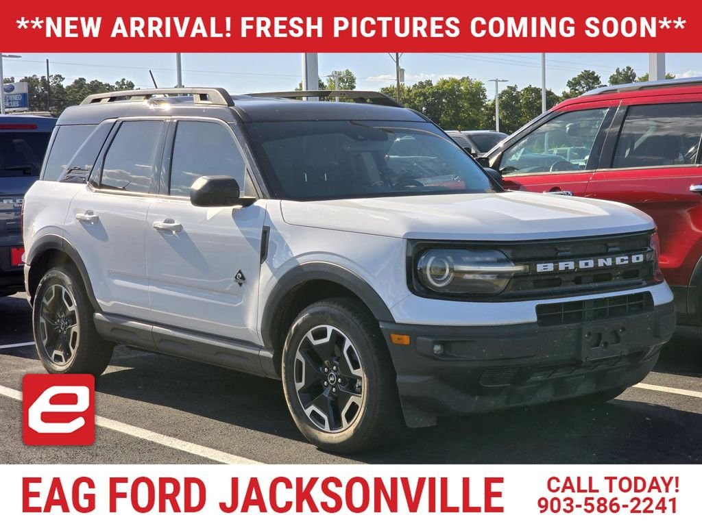 Used 2022 Oxford White Ford Outer Banks image 1