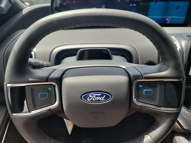 New 2027 Gray Metallic Ford Platinum image 33